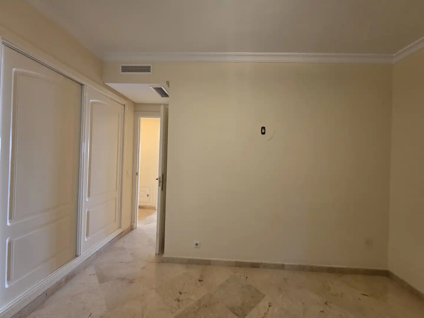 Planta baja en venta en La Alcaidesa con Aire acondicionado, Calefacción y Terraza