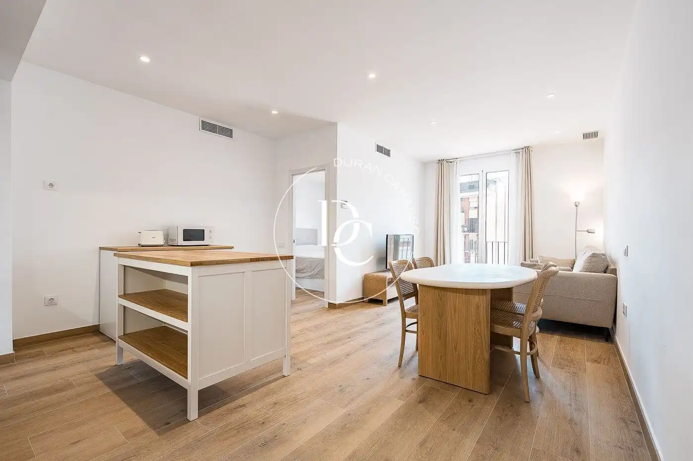 Exterior view of Flat for sale in Barcelona  with Air Conditioner, Heating and Terrace
