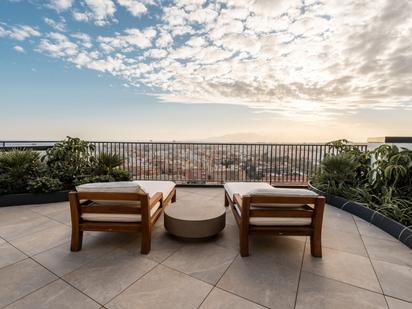 Terrassa de Apartament en venda en Málaga Capital amb Aire condicionat, Piscina i Balcó