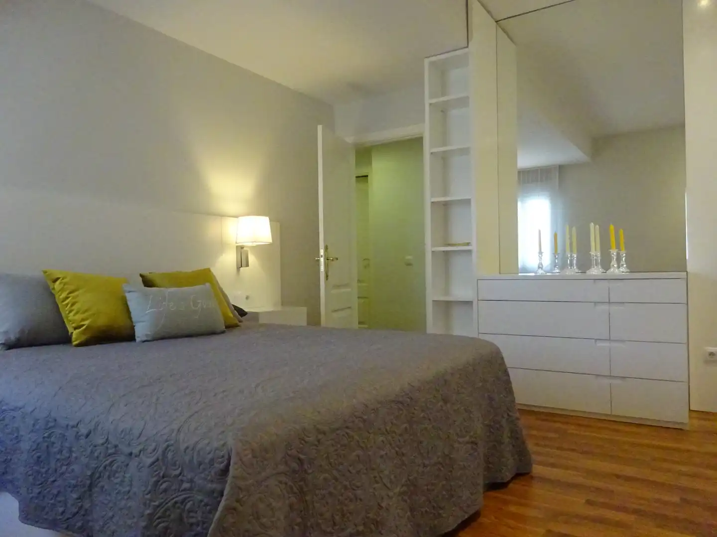 Bedroom of Flat for sale in Madrid  with Air Conditioner, Heating and Parquet flooring
