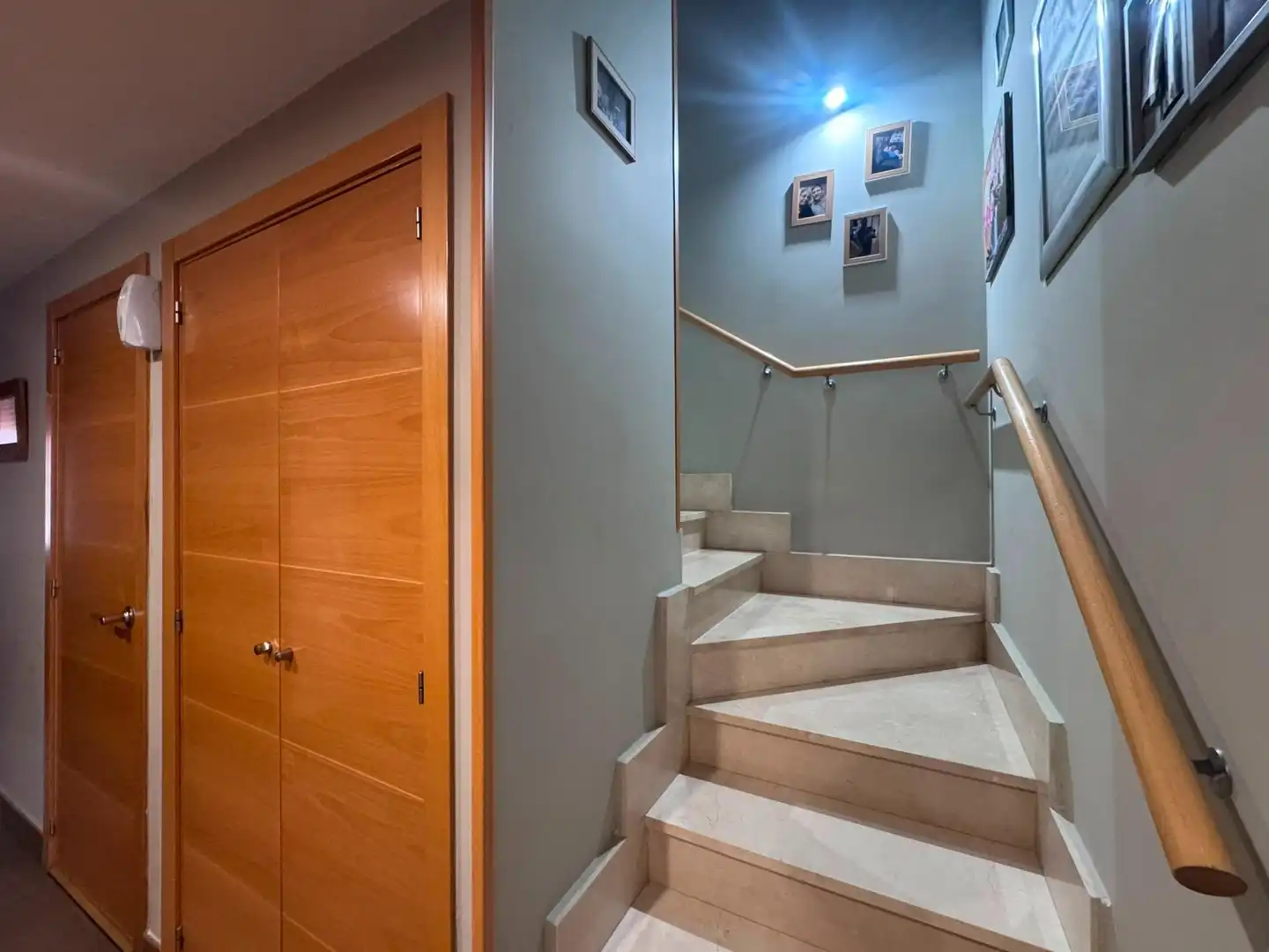 Casa adosada en venta en Yebes con Calefacción, Balcón y Piscina comunitaria