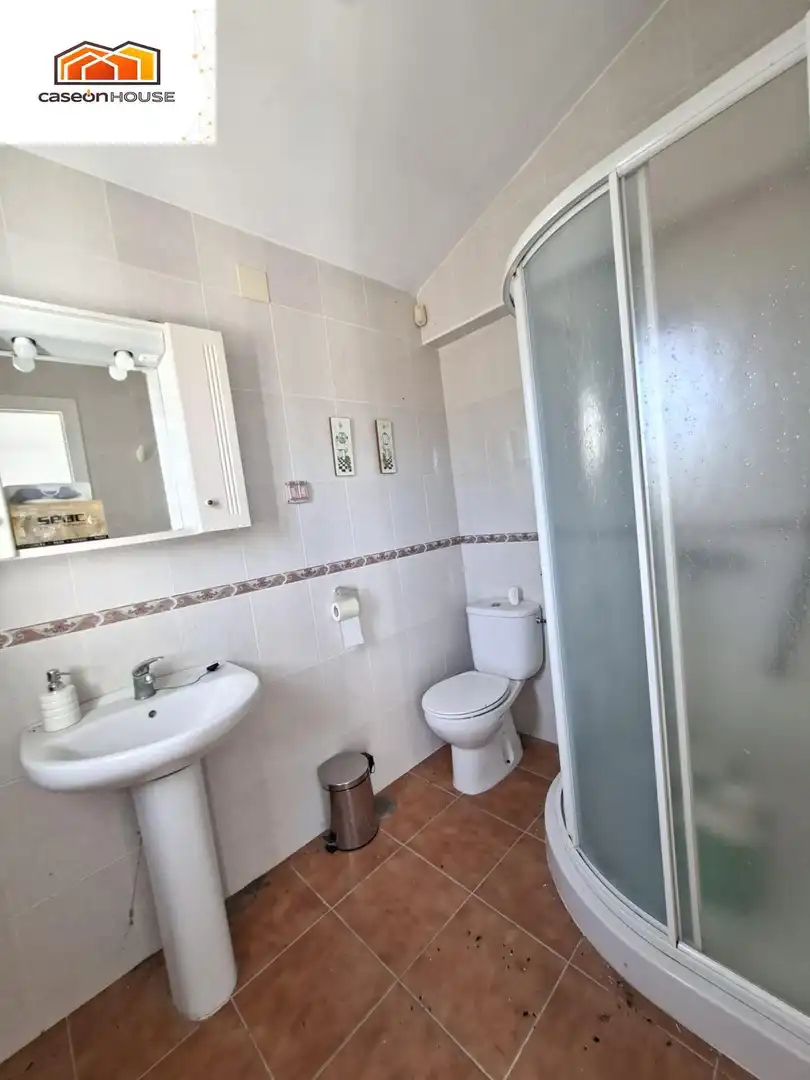 Baño de Casa o chalet en venta en Chiclana de la Frontera con Terraza y Piscina comunitaria