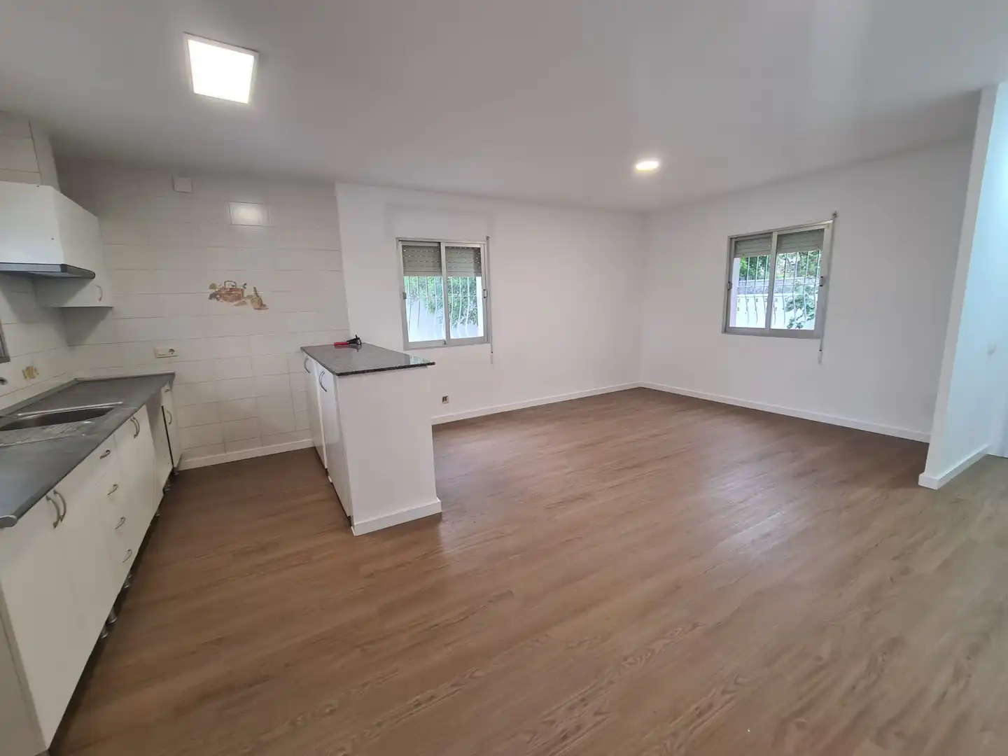 Villa avec jardin à vendre à Carrer Montecarlo B 3, imagen 3
