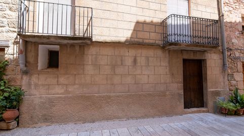 Casa de pueblo para entrar a vivir. Necesita algunas reformas.