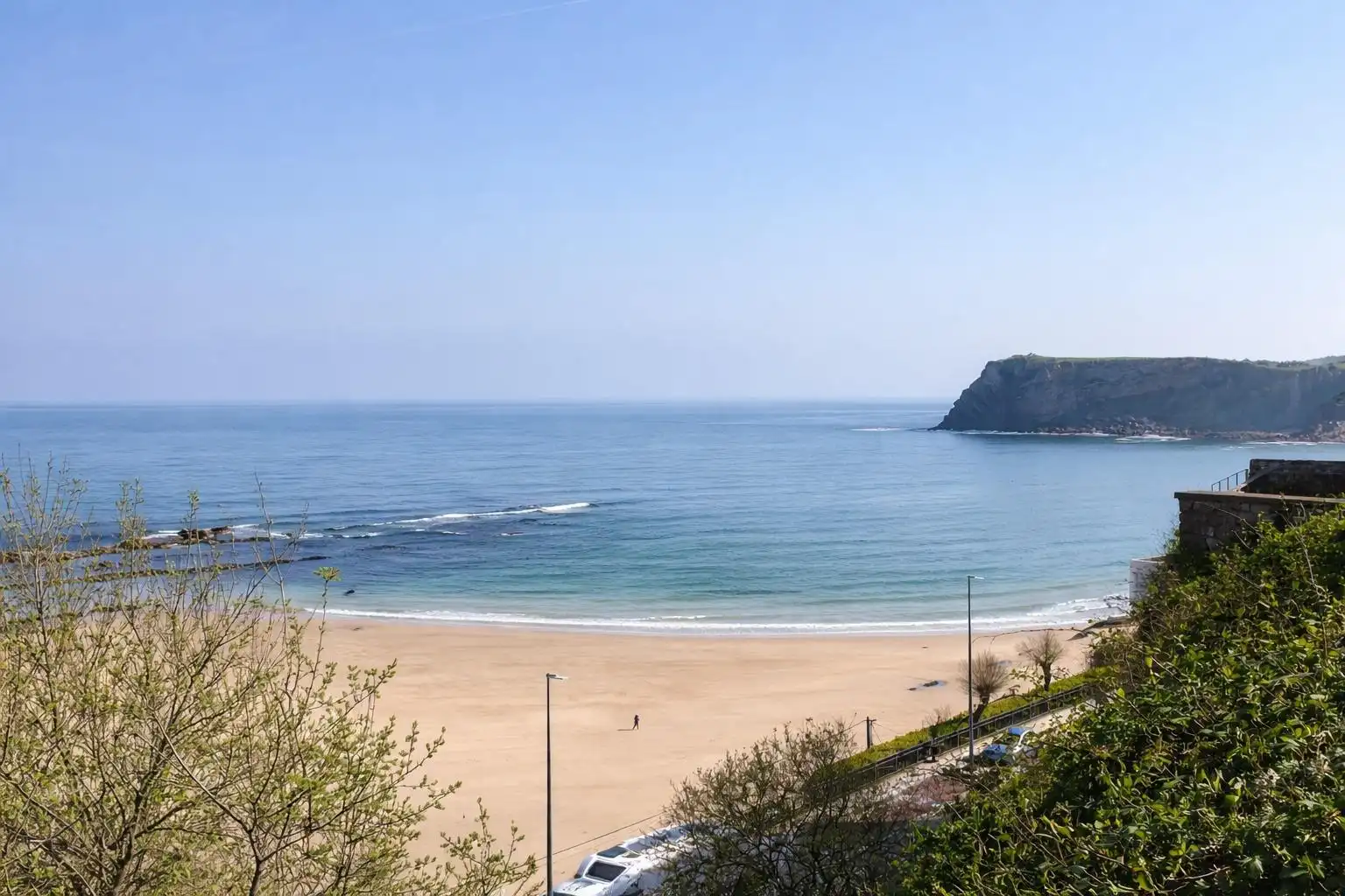 Vista exterior de Dúplex en venda en Comillas (Cantabria) amb Calefacció, Terrassa i Balcó