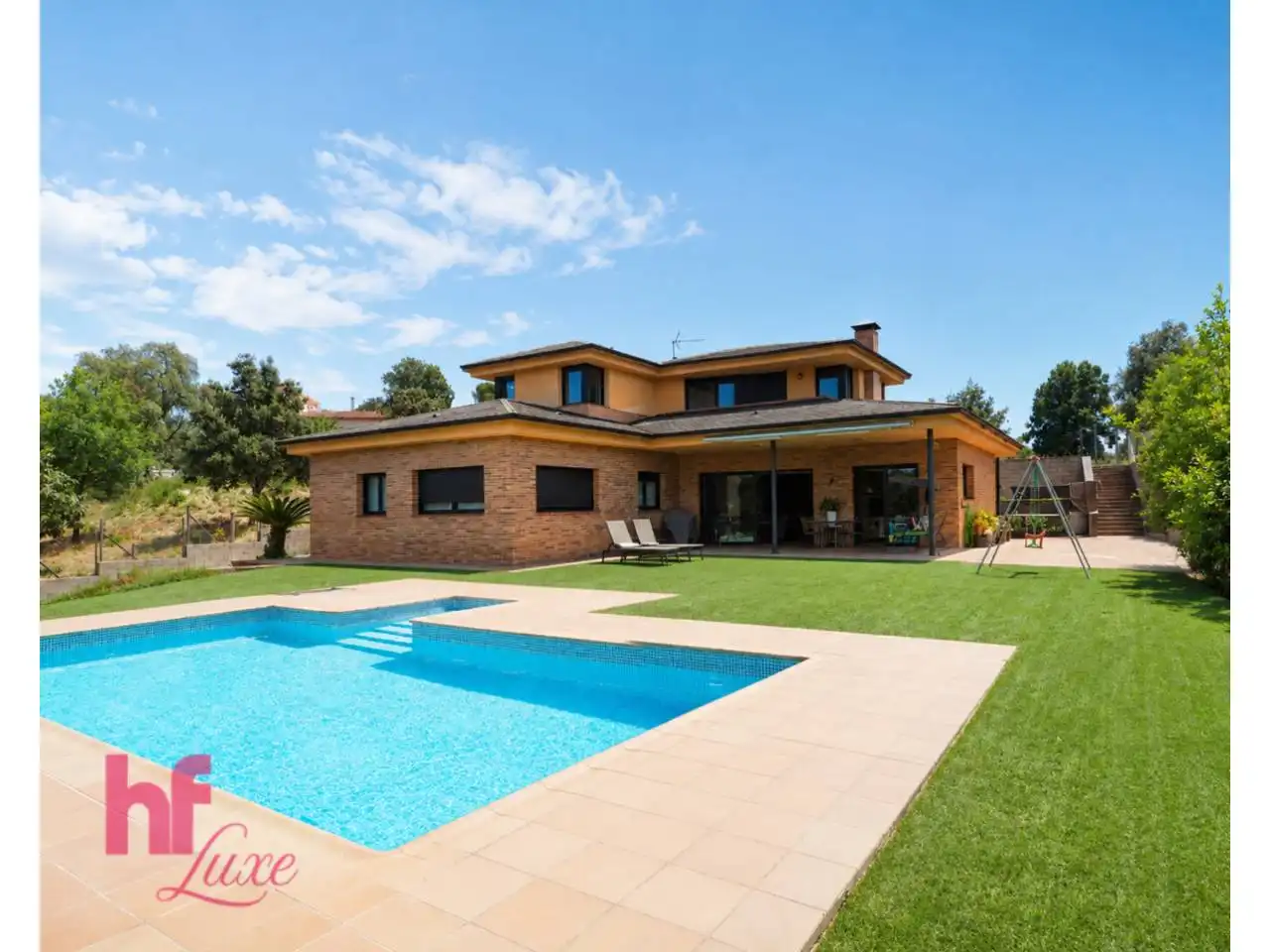 Piscina de Casa o chalet en venta en Lliçà de Vall con Aire acondicionado, Calefacción y Jardín privado