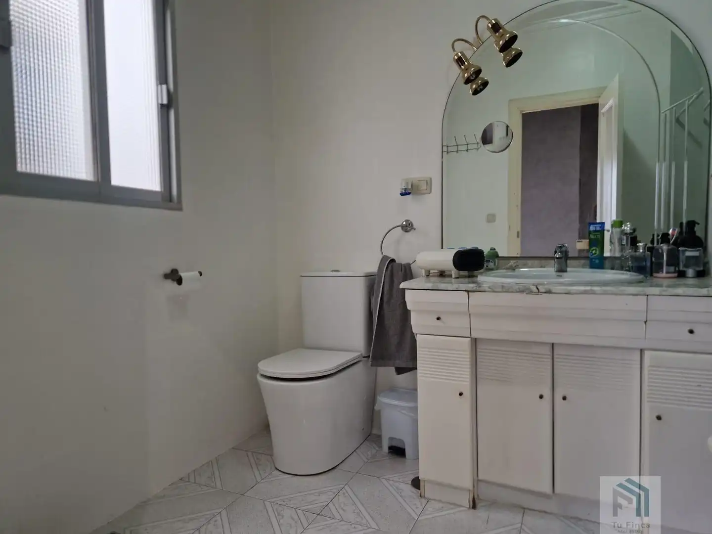 Bathroom of Flat for sale in Benamejí  with Storage room and Furnished