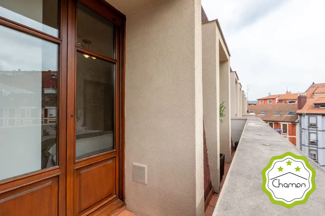 Flat for sale in Iralabarri