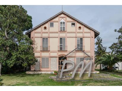 Vista exterior de Casa o xalet en venda en Cassà de la Selva amb Calefacció, Jardí privat i Terrassa