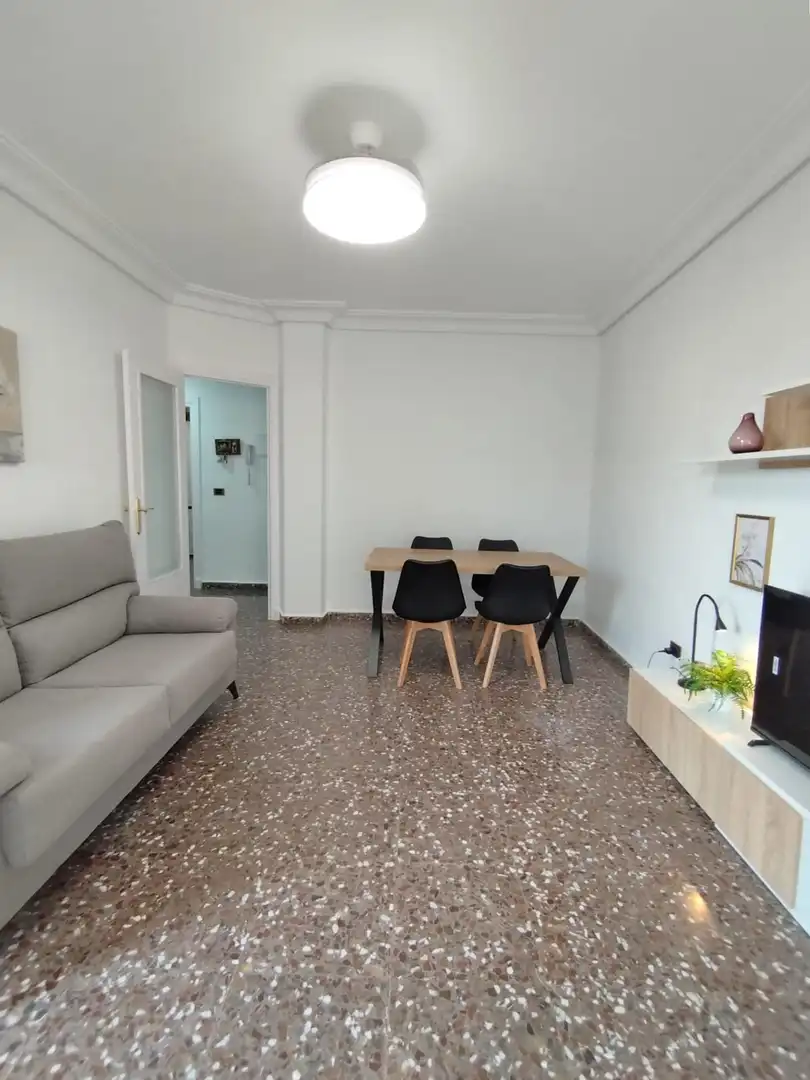 Sala de estar de Piso de alquiler en Murcia con Aire acondicionado, Calefacción y Amueblado