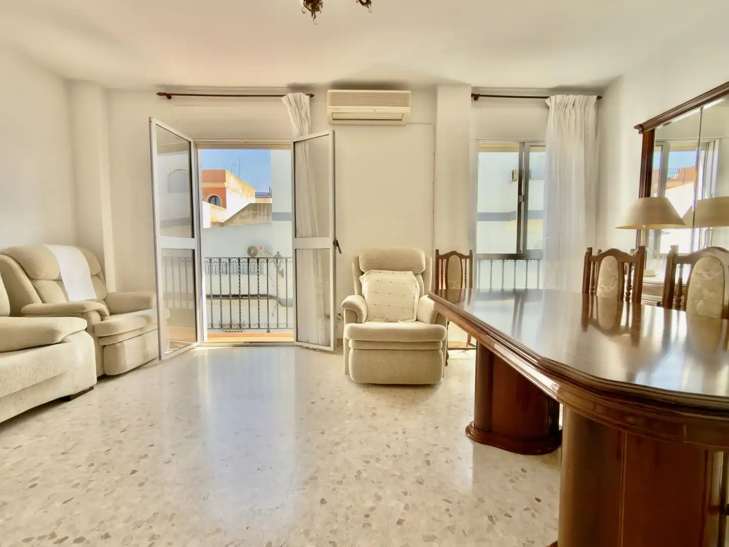 Casa en venda a Lora del Río, imagen 5