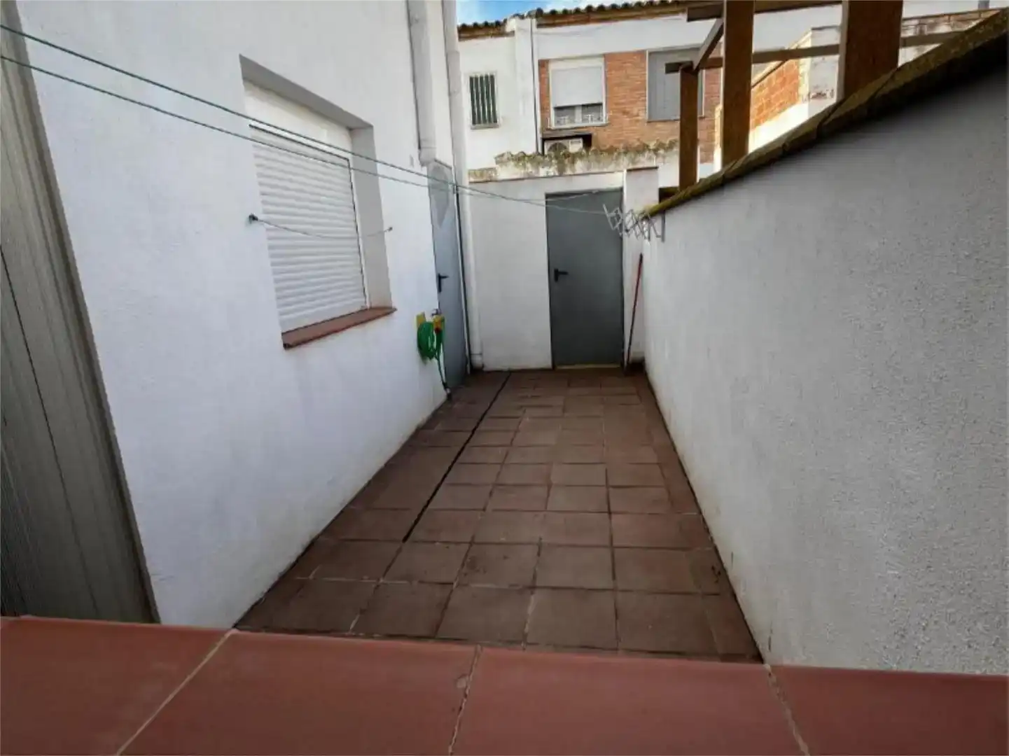 Terrassa de Casa adosada en venda en Flix amb Traster i Moblat