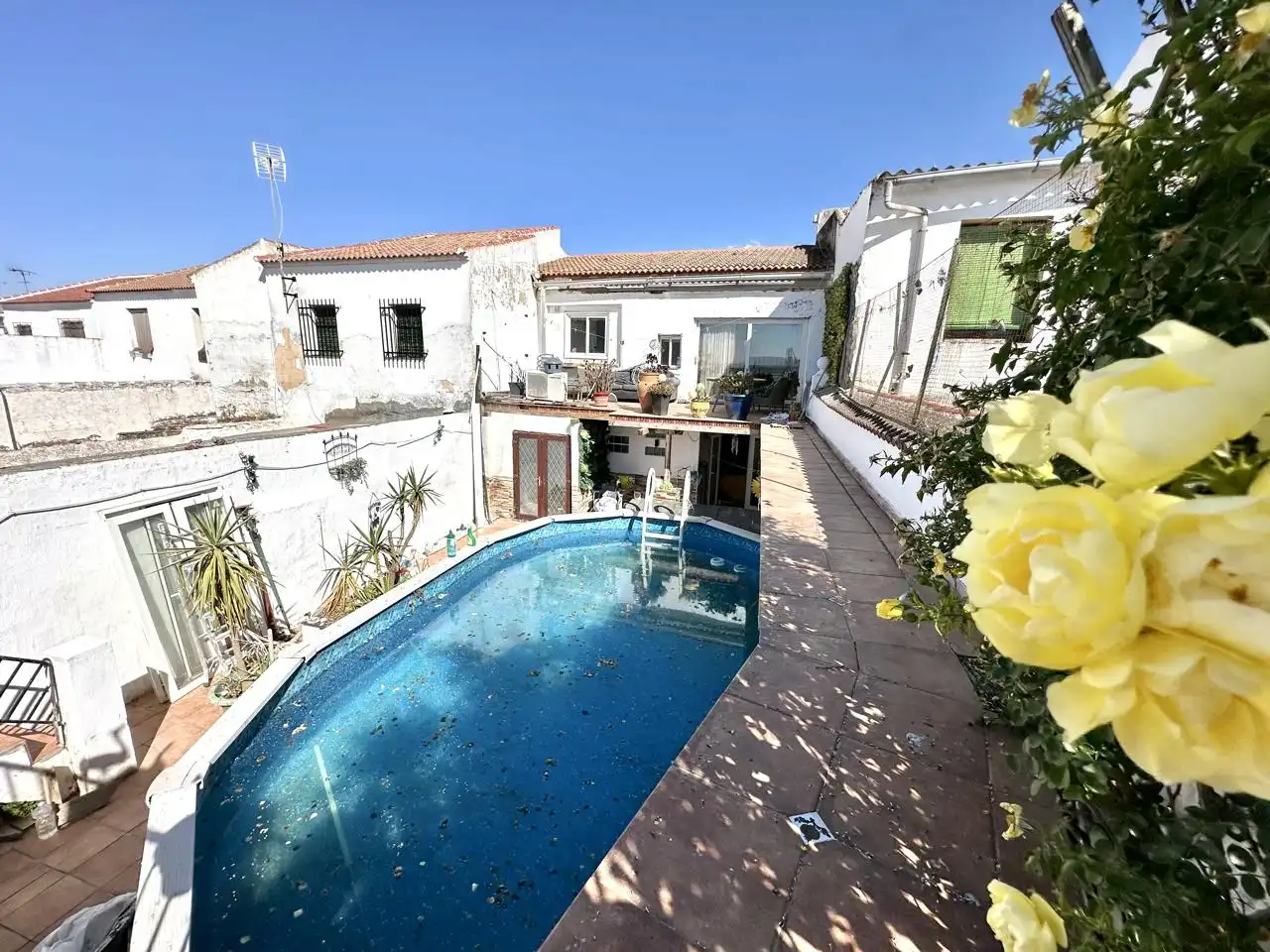 Piscina de Casa o xalet en venda en Fuente de Piedra amb Terrassa, Traster i Piscina