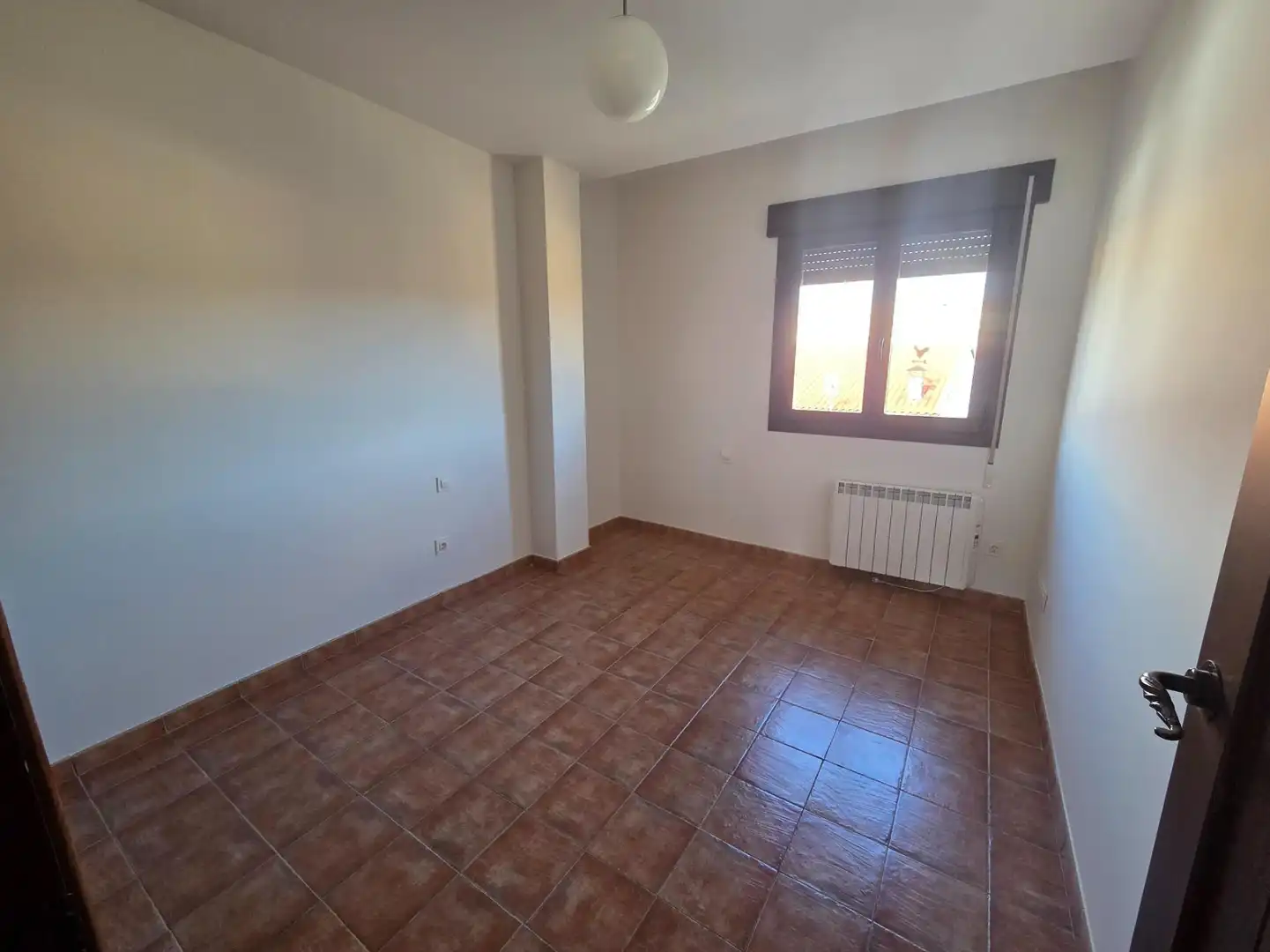 Dormitori de Pis en venda en Orihuela del Tremedal amb Calefacció i Terrassa