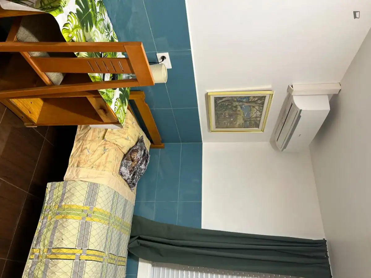 Study for rent in Collblanc