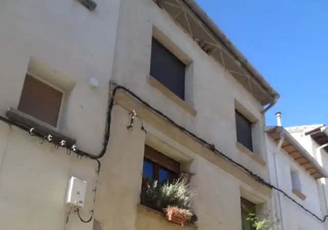 Vista exterior de Casa o chalet en venta en Ayerbe