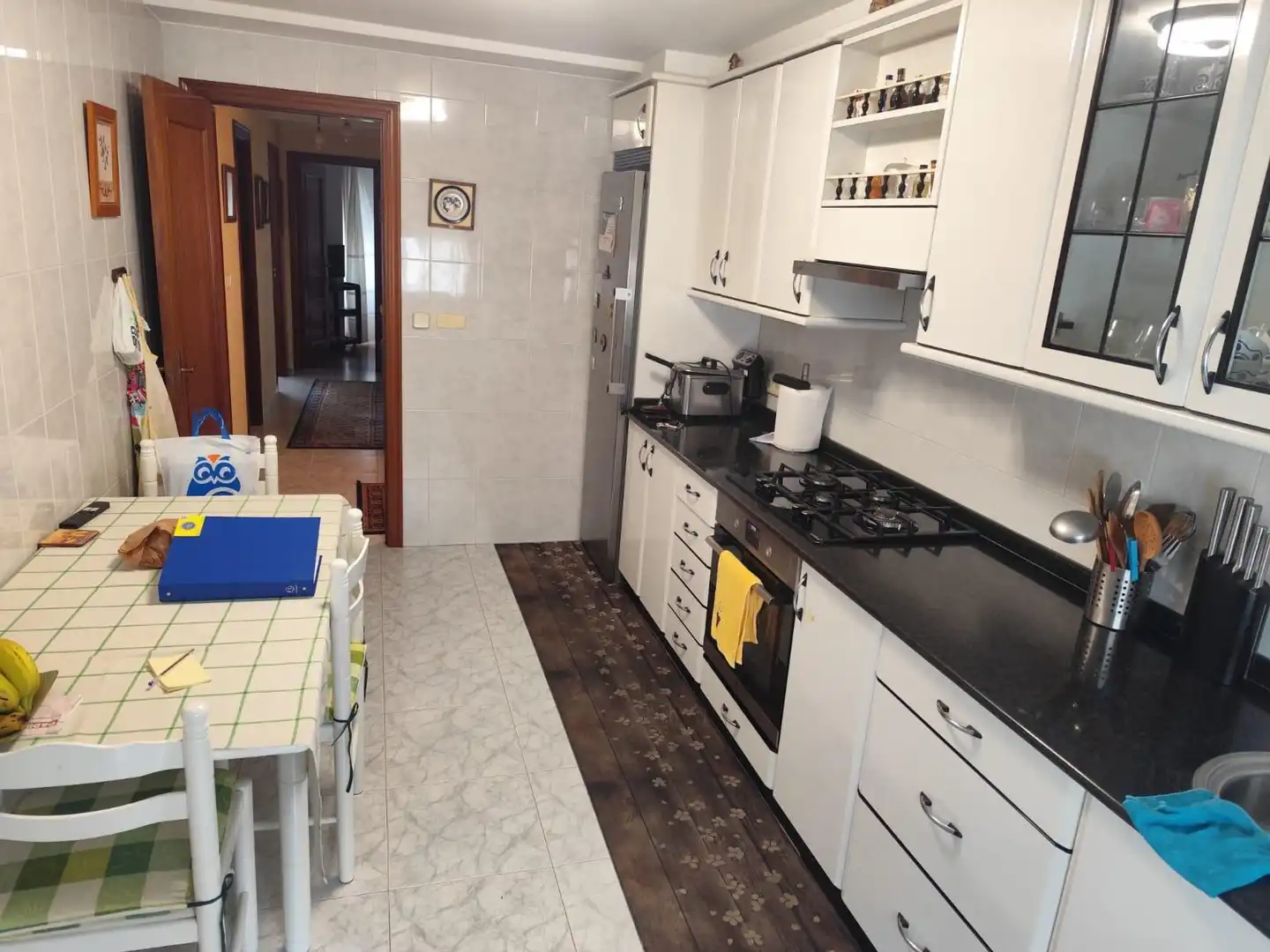Küche von Wohnung zum Verkauf in Carballo mit Heizung und Möbliert
