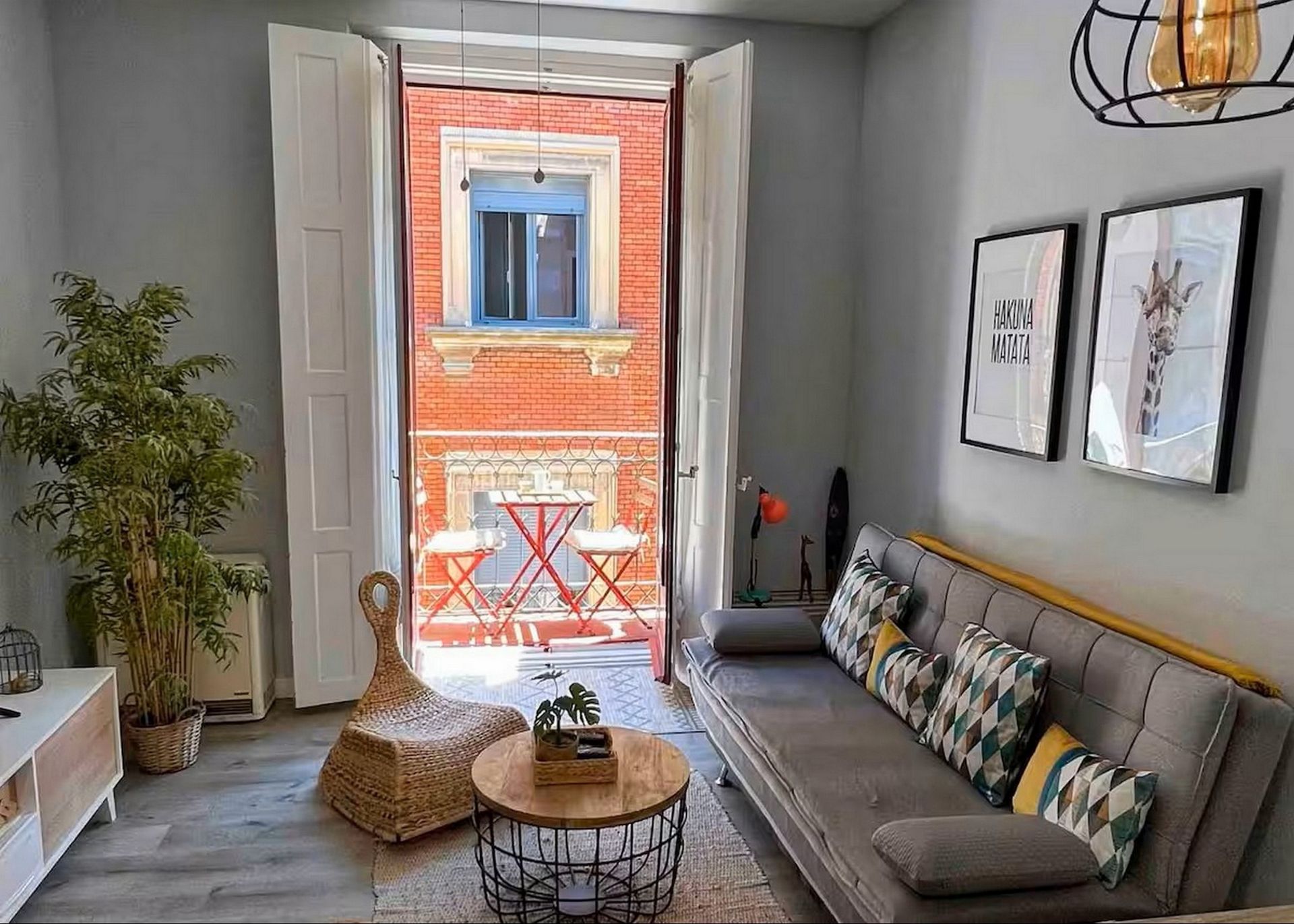 Living room of Flat to rent in  Logroño  with Air Conditioner, Heating and Furnished