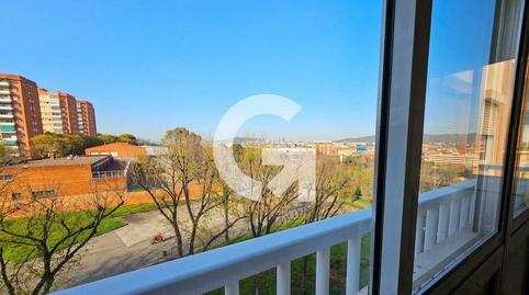 Foto 2 de Pis en venda a Pz Reus, La Gavarra, Cornellà de Llobregat