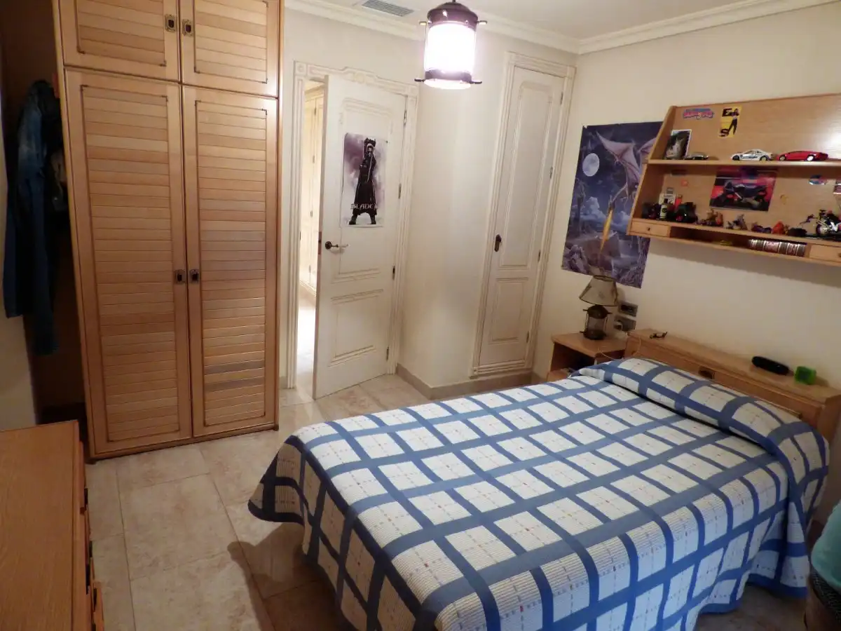 Habitación de Casa o chalet en venta en Crevillent con Aire acondicionado, Terraza y Trastero