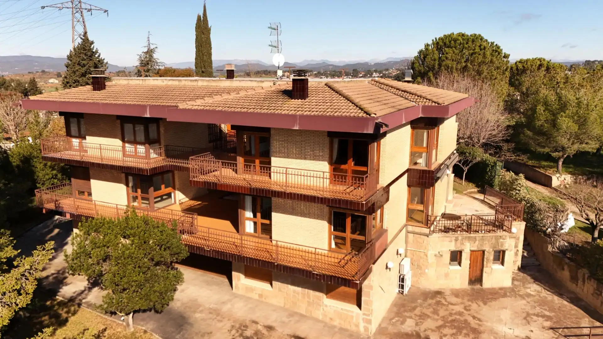 Exterior view of Houses for sale in Manresa  with Air Conditioner, Heating and Private garden