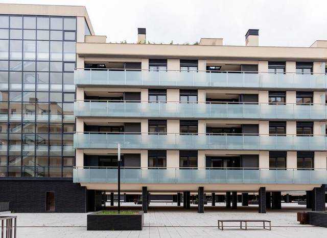 Local comercial en Venta en TAPIA DE CASARIEGO en Parroquias Sur - La Manjoya