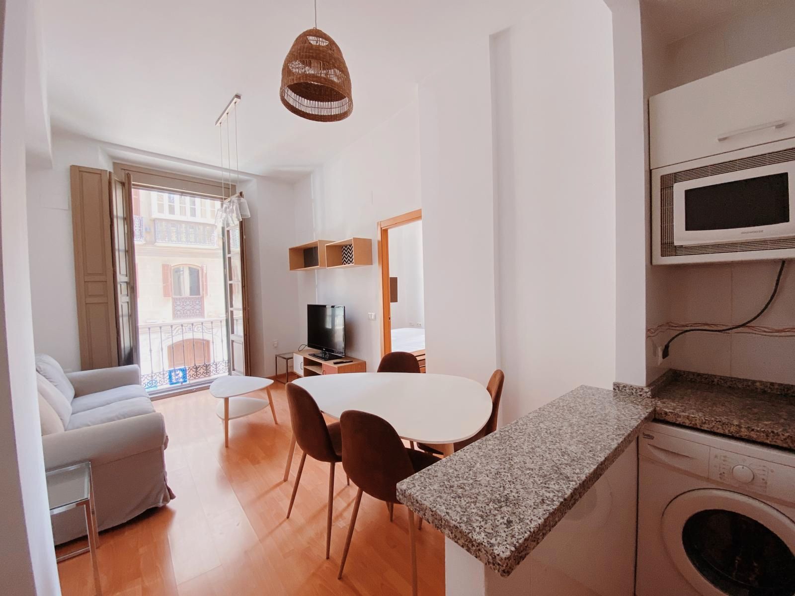 Living room of Flat for sale in Málaga Capital  with Air Conditioner, Parquet flooring and Furnished