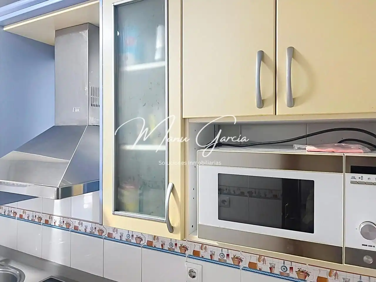 Küche von Wohnung zum Verkauf in Lucena mit Klimaanlage, Heizung und Abstellraum