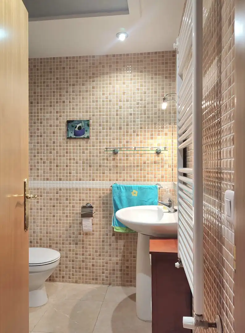Badezimmer von Country house zum Verkauf in Alcorisa mit Heizung und Terrasse