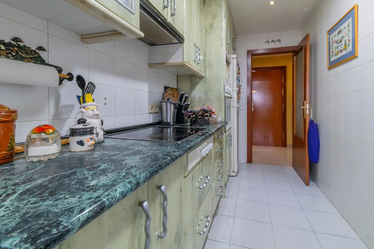 Kitchen of Flat for sale in Torrejón de Ardoz  with Air Conditioner, Heating and Storage room