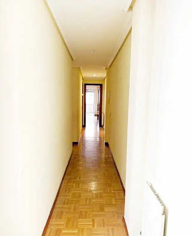Wohnung zum Verkauf in Salamanca mit Heizung, Parkett und Terrasse