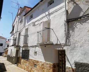 Casa o xalet en venda a Calle del Palacio, 9, Serradilla