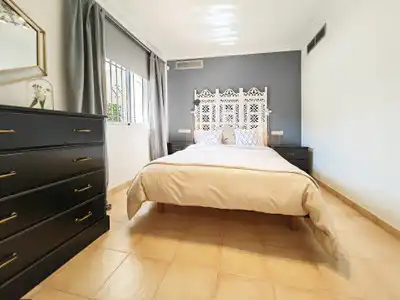 Villa mit Pool zum Verkauf in Elviria - Cabopino, imagen 16
