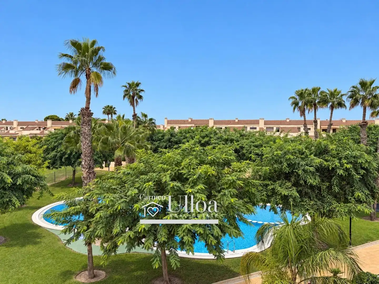 Vista exterior de Casa o chalet en venta en Alicante / Alacant con Aire acondicionado, Calefacción y Jardín privado