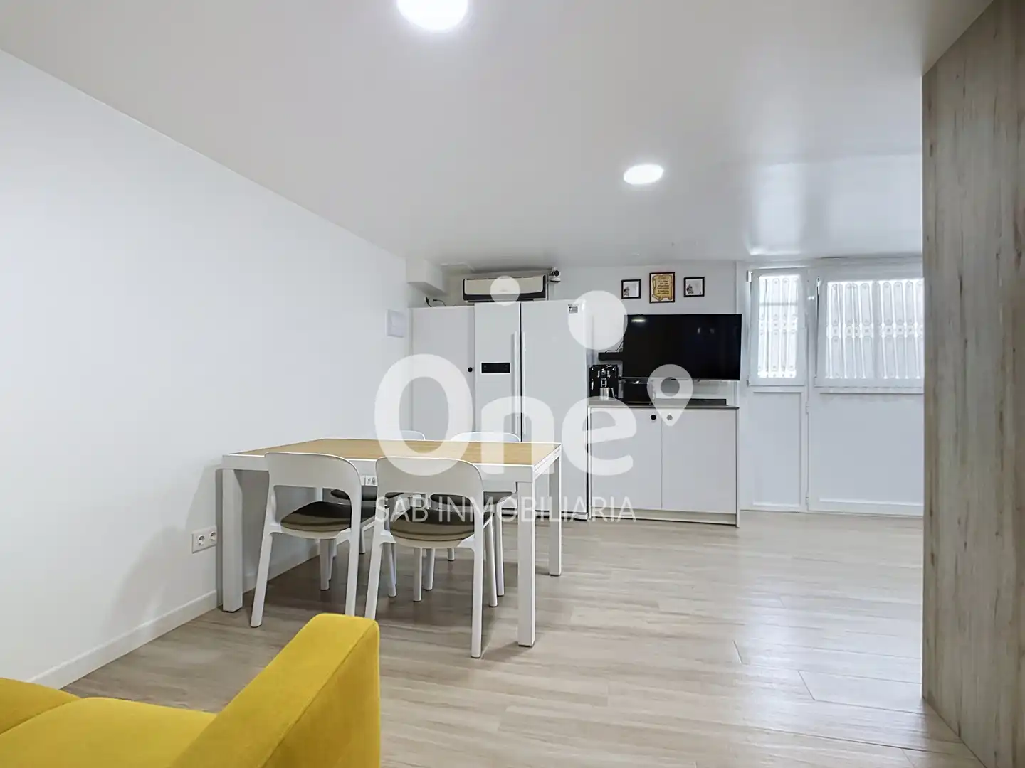 Casa adosada en venda en La Pobla de Vallbona amb Aire condicionat, Jardí privat i Terrassa