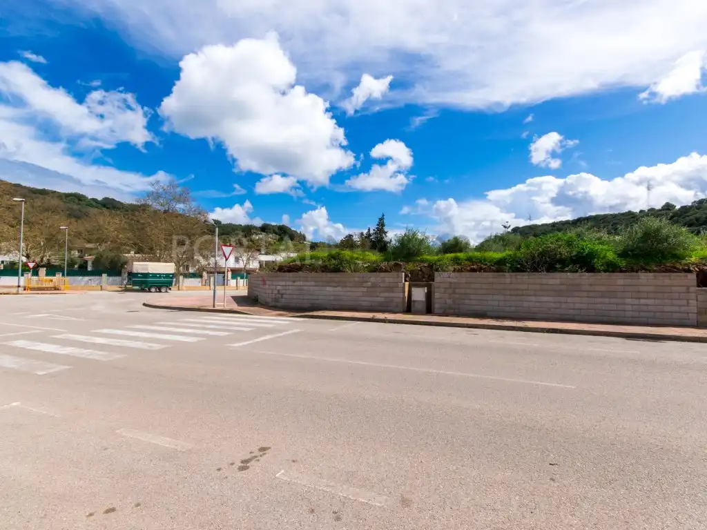 Terreny residencial en venda a Ferreries poble, imagen 3