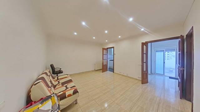 Planta baja en Venta en Centre