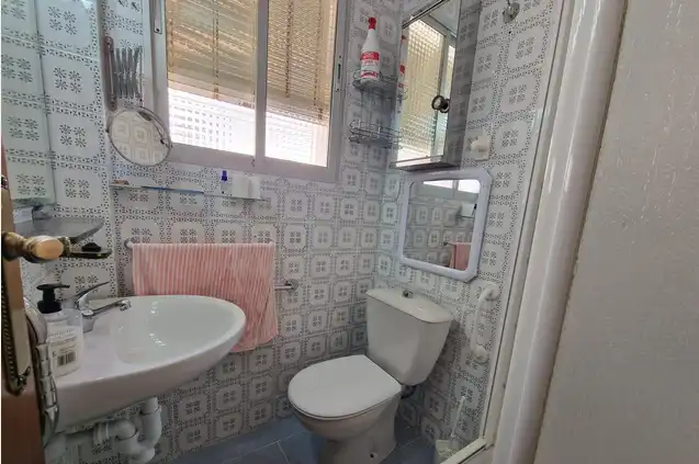 Bathroom of Attic for sale in Linares  with Air Conditioner, Heating and Terrace