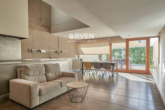 Casa adosada en Venta en Els Munts