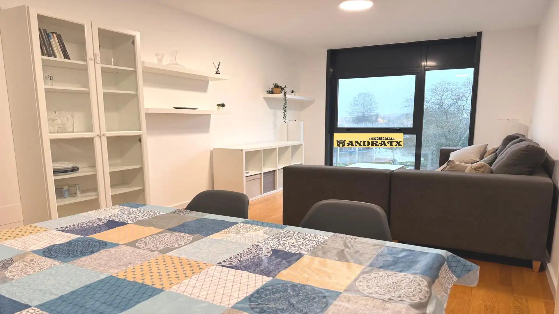 Schlafzimmer von Wohnung zur Miete in Ares mit Heizung, Privatgarten und Schwimmbad