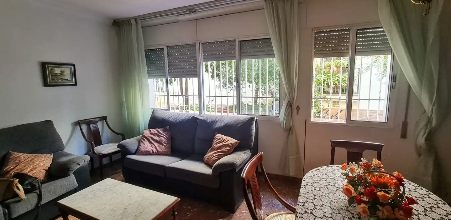 Sala de estar de Piso en venta en Sevilla con Amueblado