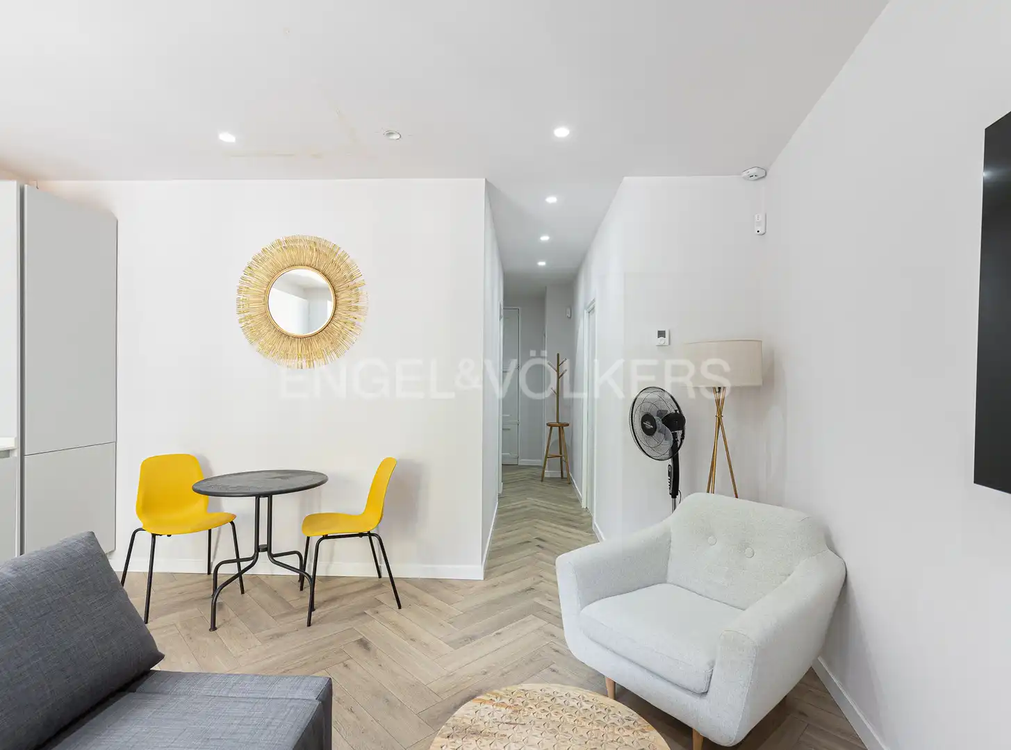 Exterior view of Flat for rent in Barcelona  with Air Conditioner, Heating and Parquet flooring