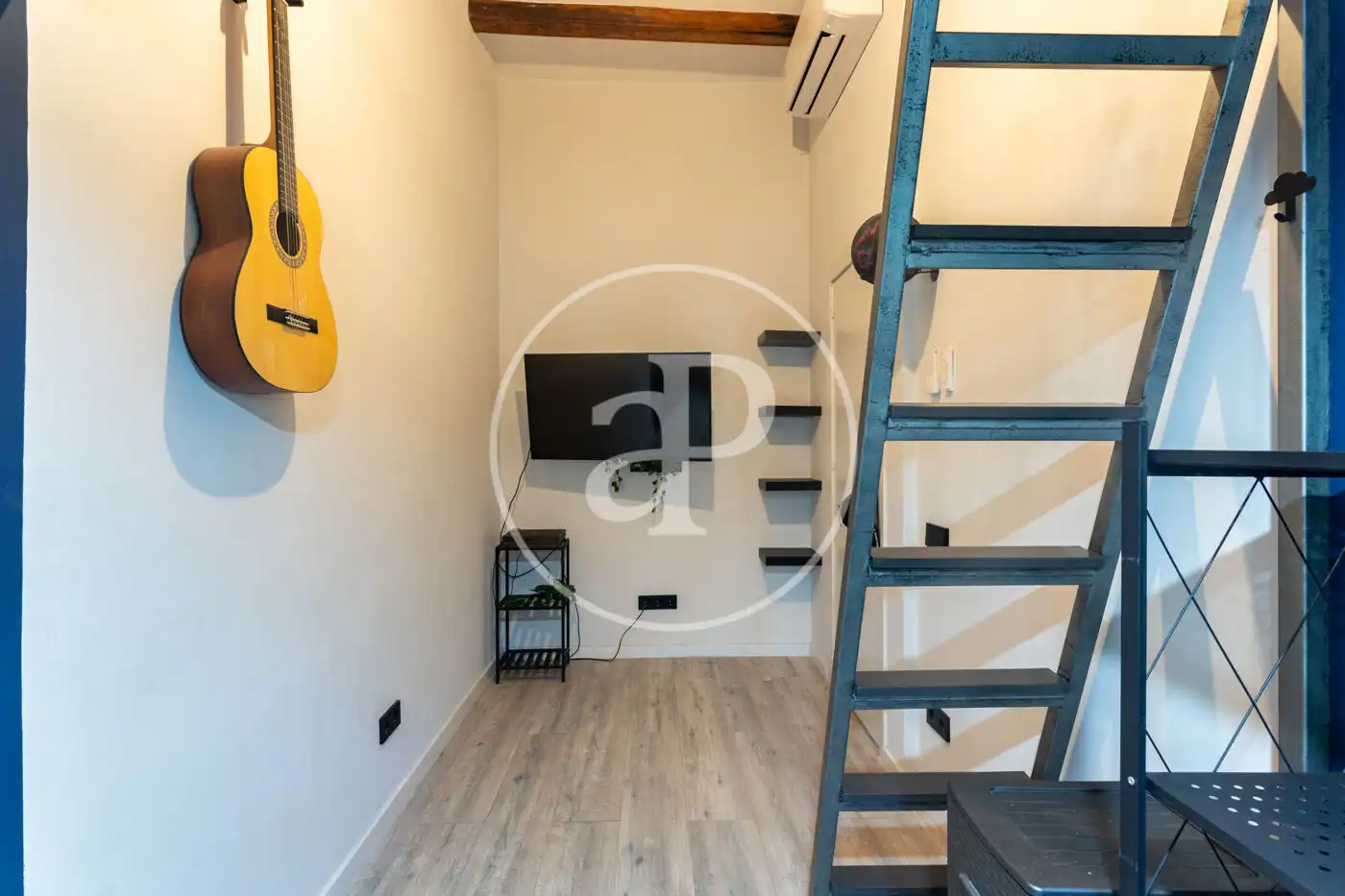 Piso en venta en Barcelona con Aire acondicionado, Calefacción y Balcón
