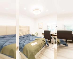 Bedroom of Flat to share in  Madrid Capital  with Air Conditioner, Heating and Terrace