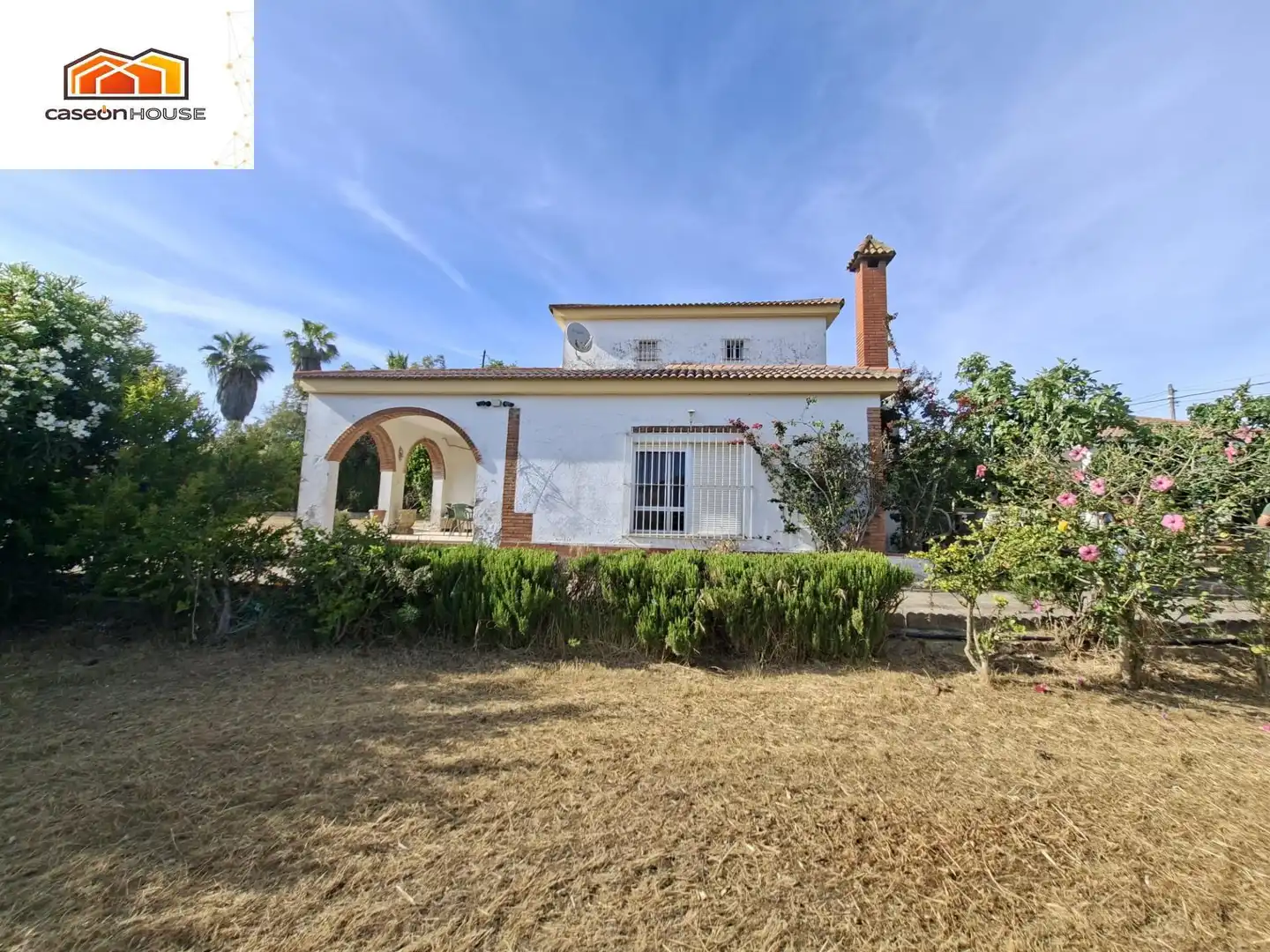 Jardín de Casa o chalet en venta en Chiclana de la Frontera con Terraza y Piscina comunitaria