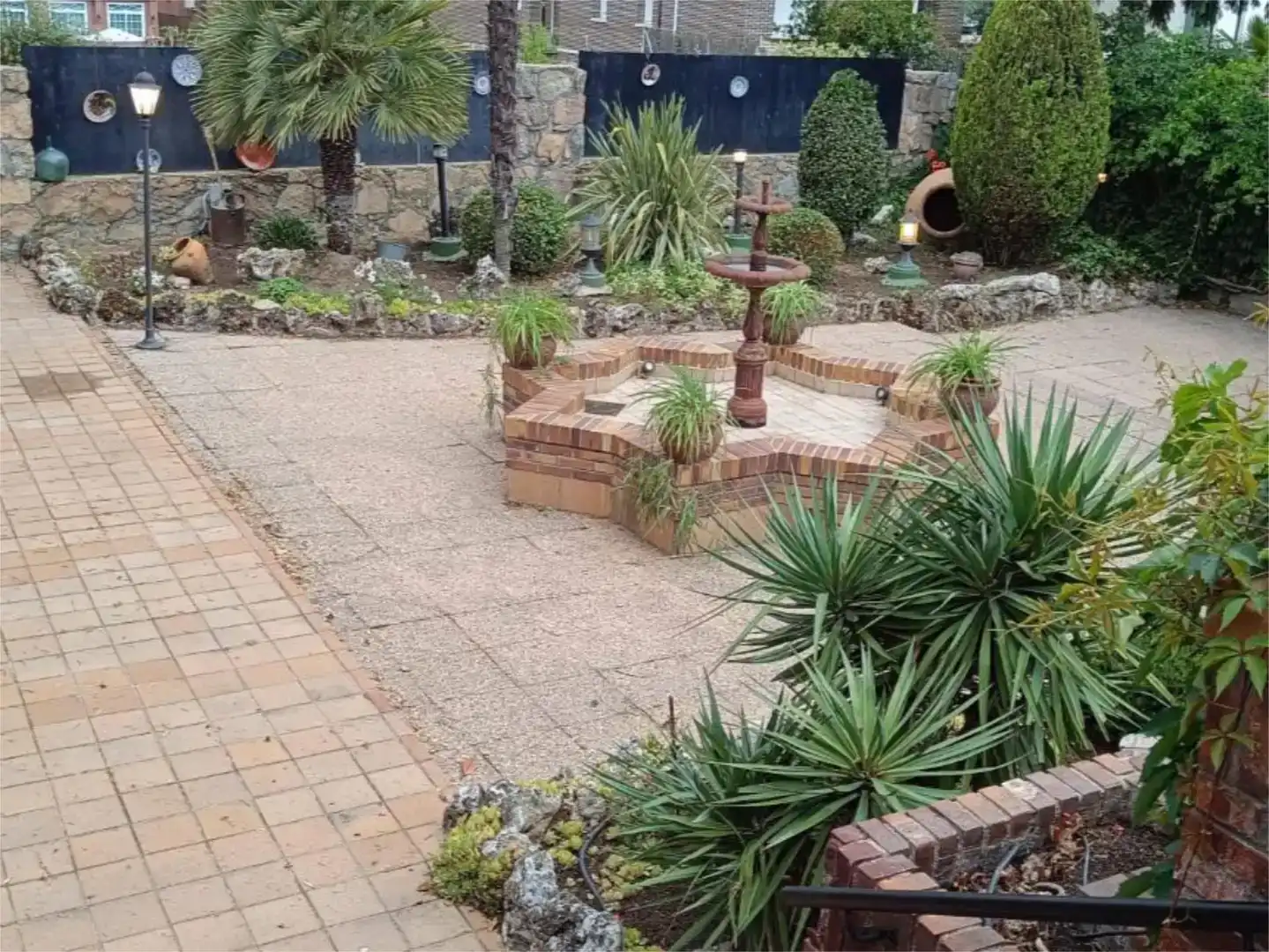 Terrassa de Casa o xalet en venda en Colmenar Viejo amb Jardí privat
