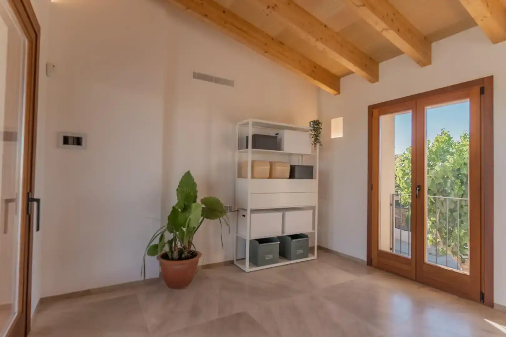 Flat for sale in Santa Eugènia  with Air Conditioner, Private garden and Parquet flooring