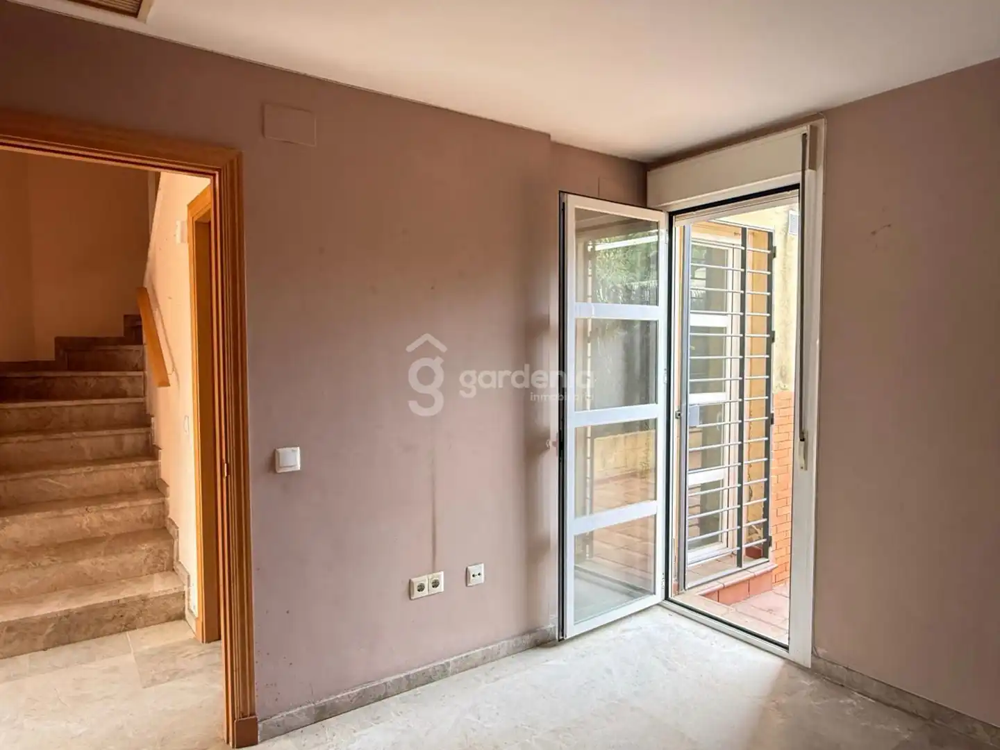 Terraza de Casa adosada en venta en Castilleja de la Cuesta con Aire acondicionado y Terraza