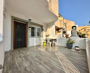 Terrassa de Planta baixa de lloguer en Guardamar del Segura amb Aire condicionat, Calefacció i Jardí privat