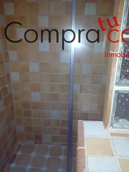 Bany de Casa o xalet en venda en Palazuelos de Eresma amb Calefacció, Jardí privat i Parquet